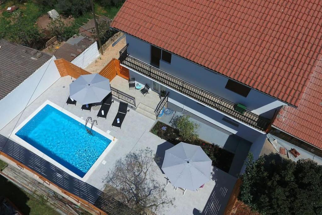 Luxury Apartment Petra With Private Pool Задар Экстерьер фото